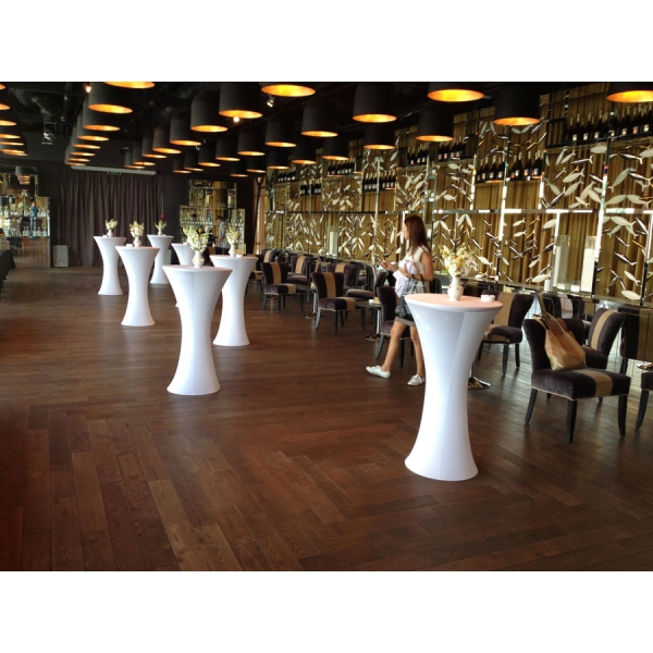 Коктейльный стол D70*H105см с белой стрейч-скатертью круглый 02-160WT в аренду в Москве. Фото 6